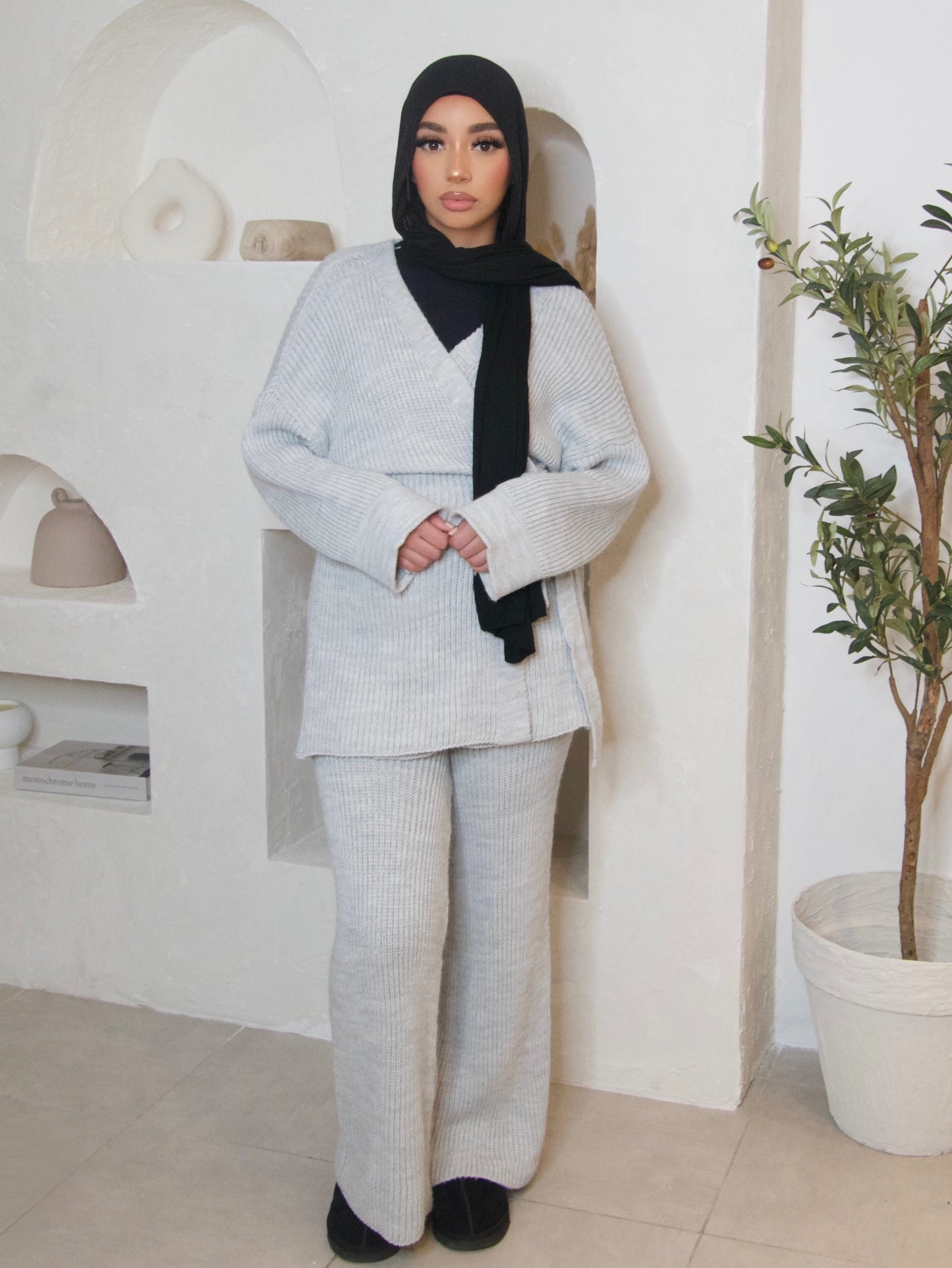 ENSEMBLE GRIS EN MAILLE