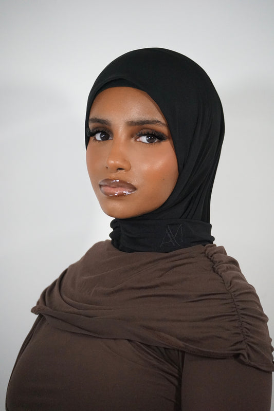 HIJAB CAGOULE NOIR À BOUTONS