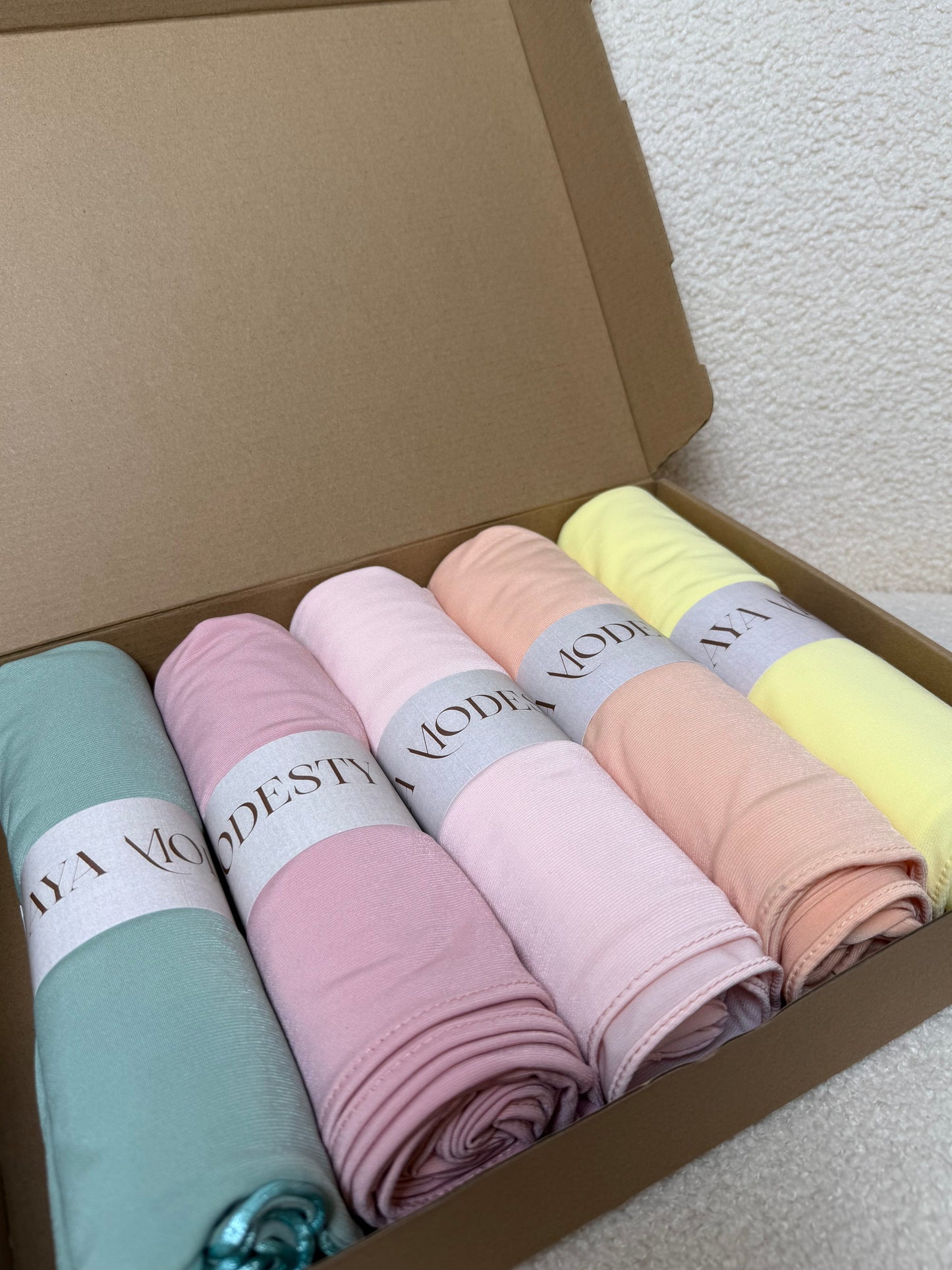PASTEL BOX