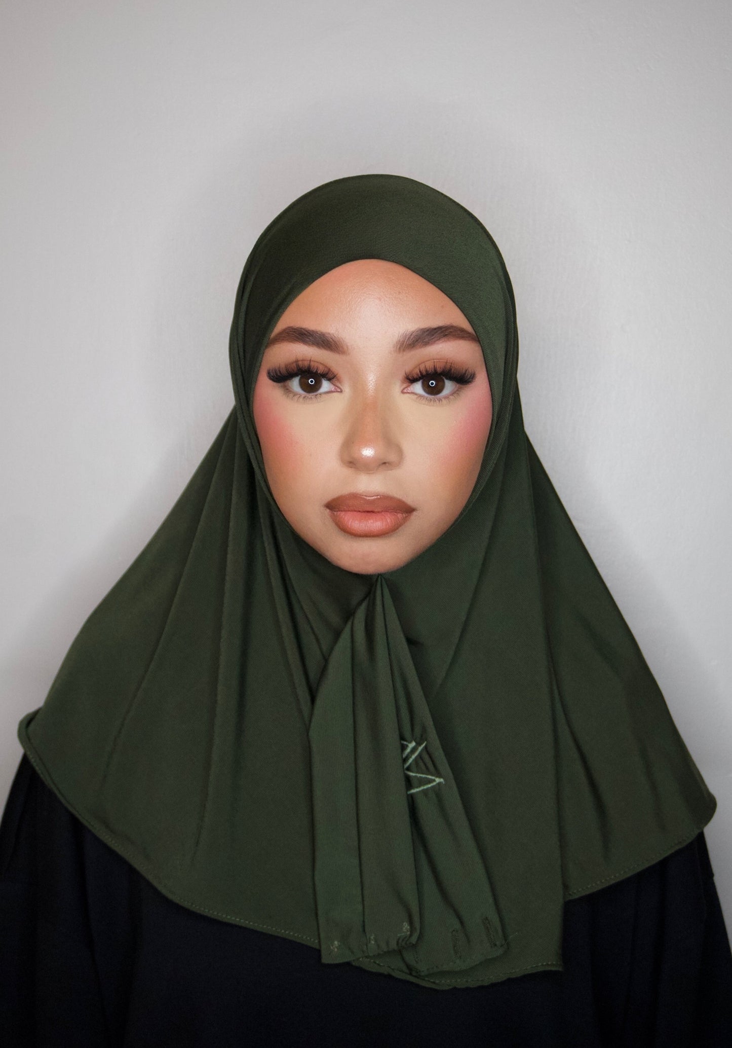 HIJAB CAGOULE À BOUTONS KHAKI