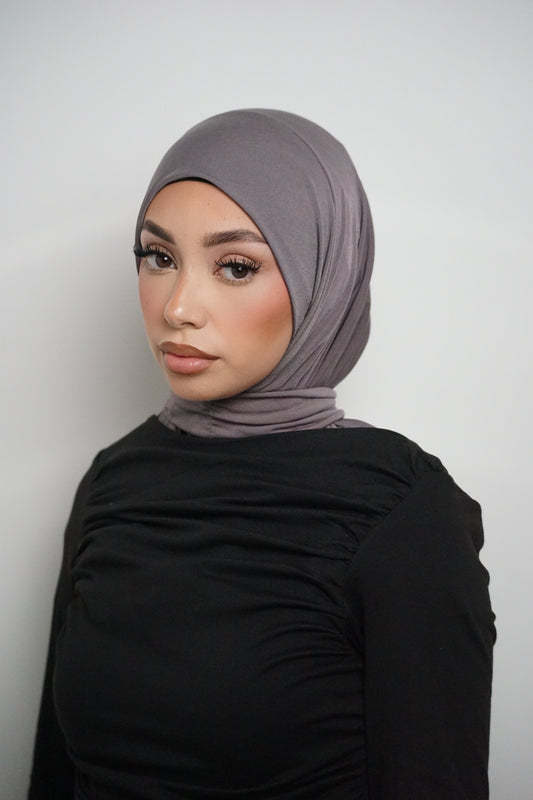HIJAB CAGOULE À BOUTONS TAUPE GRIS