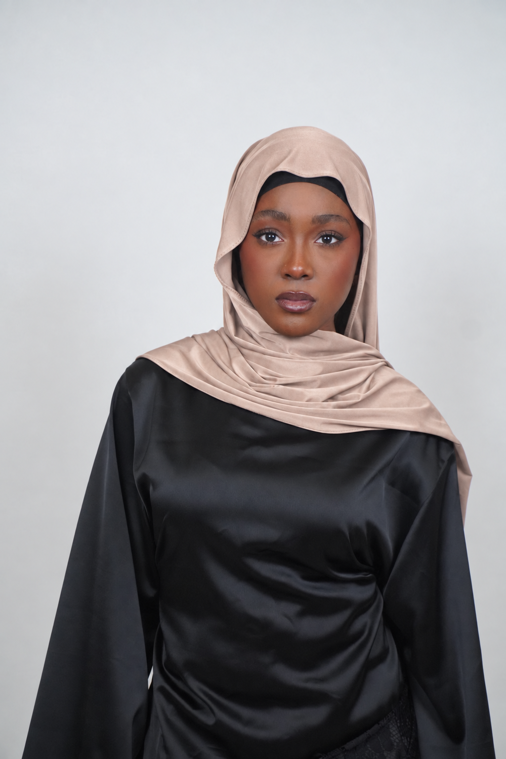 BEIGE LIQUID JERSEY HIJAB